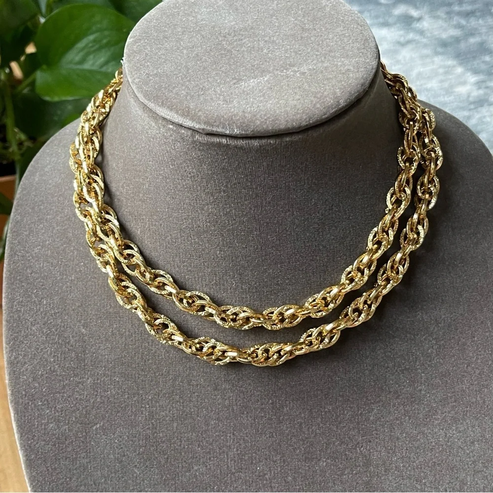 Beautiful 3 Pieces Bundle of‎ Sterling Silver Gold Chain Necklaces and Bracelets